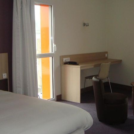 The Originals Access, Hotel Cholet Gare Ngoại thất bức ảnh