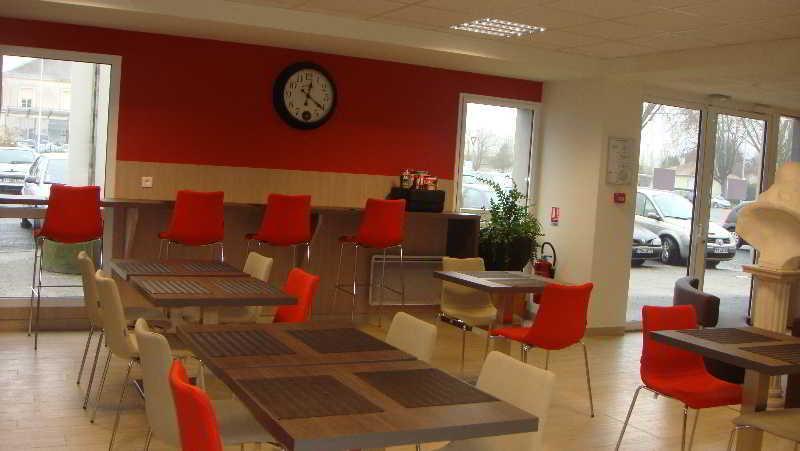 The Originals Access, Hotel Cholet Gare Ngoại thất bức ảnh